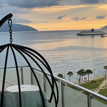 Luxury Seaview Vlora Flat Free Parkingアパートメント エクステリア 写真