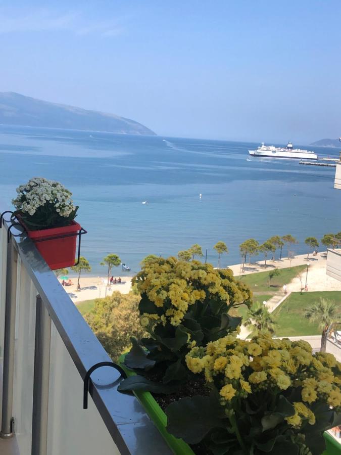 Luxury Seaview Vlora Flat Free Parkingアパートメント エクステリア 写真
