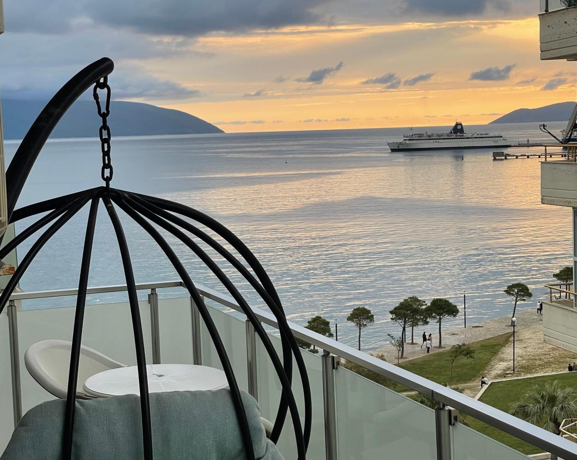 Luxury Seaview Vlora Flat Free Parkingアパートメント エクステリア 写真